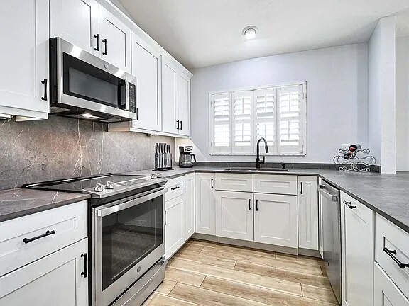 Foto del edificio - UEBLK