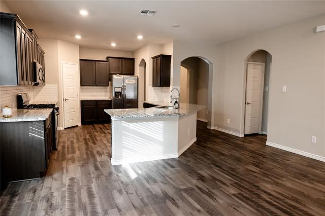 Foto del edificio - 419 Burr Ln