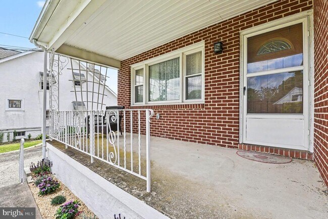 Foto del edificio - 4125 Cliffvale Rd