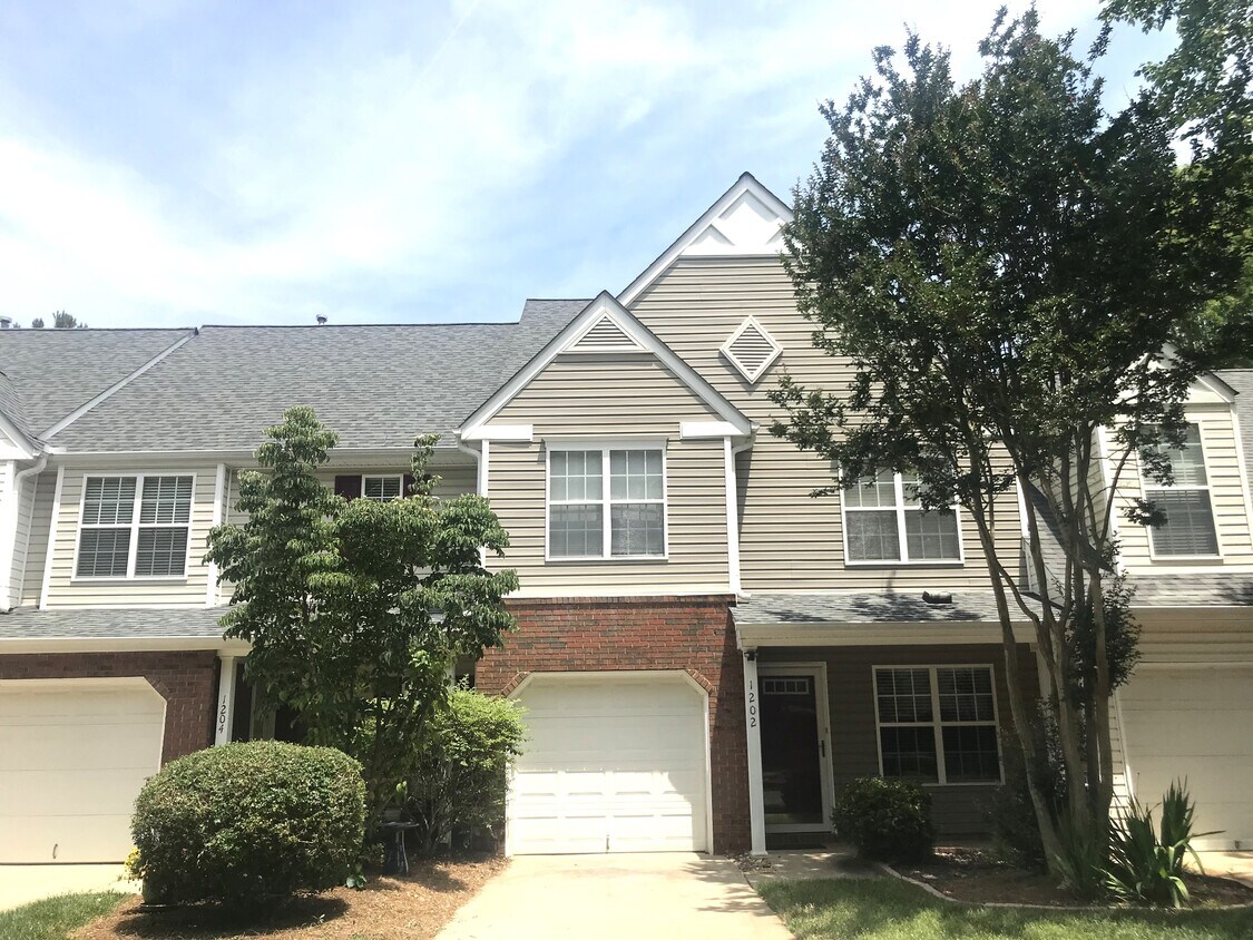 1202 Edenham Way, Greensboro, NC 27410 House Rental in Greensboro, NC