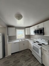 Building Photo - 1409 Laboratory Rd