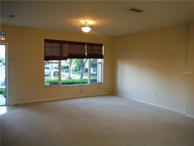 Photo - 11057 Black Swan Ct Townhome