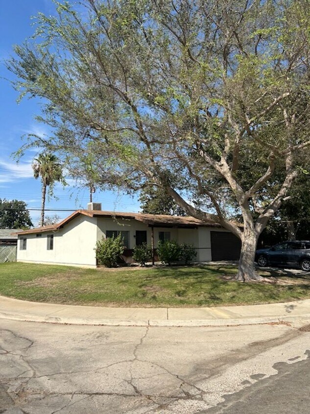 Foto principal - 1122 Washington Ave