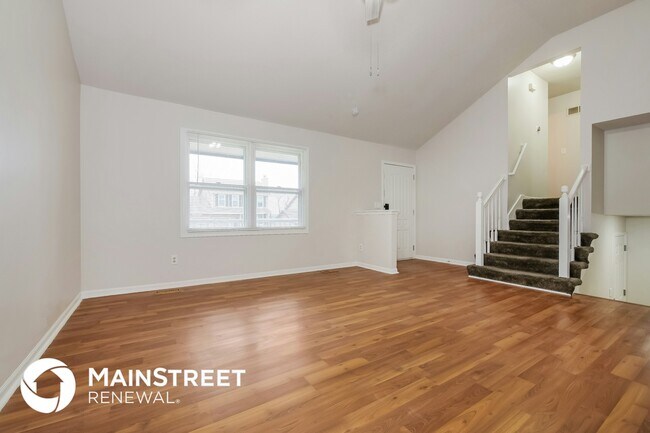 Building Photo - 6221 N Mercier St