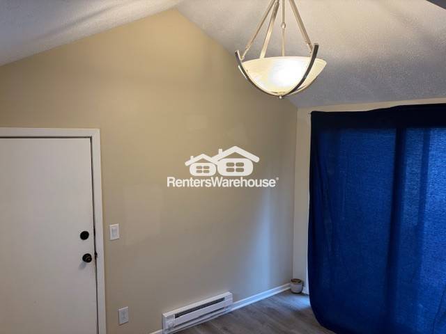 Building Photo - 415 Decatur Ave N