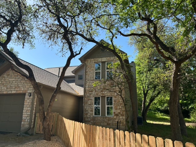 Building Photo - 114 Hughson Ct