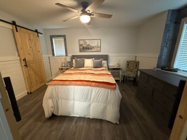 Foto del edificio - 1814 Birch Post Cove