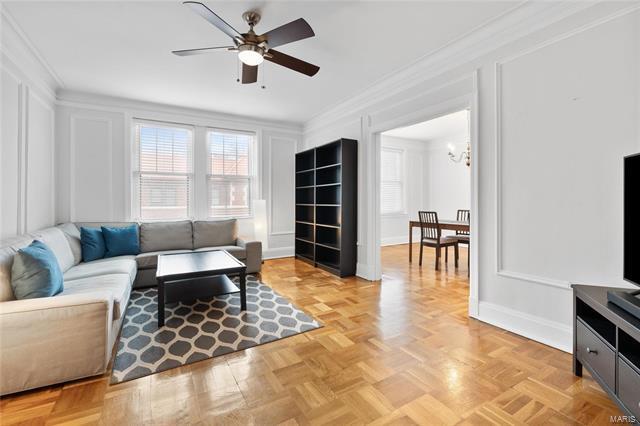 Foto del edificio - 7525 Buckingham Dr