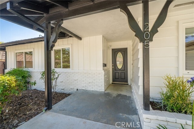 Building Photo - 205 N Hacienda Ave