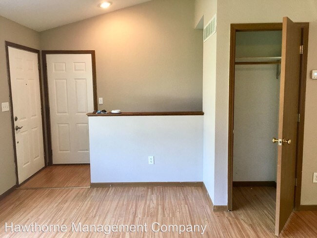 Foto del edificio - 4 br, 2 bath House - 1321 Valley Creek Lane