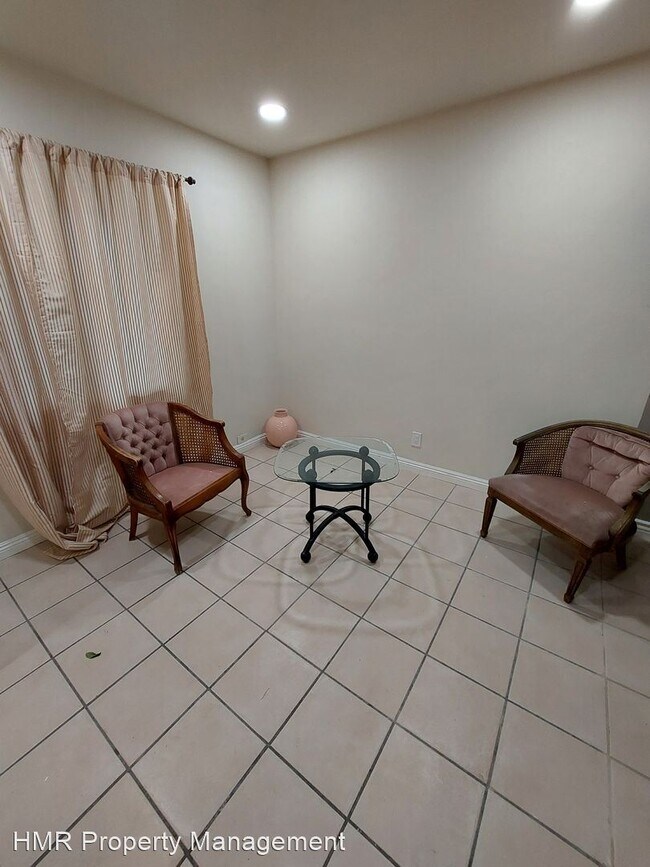 Foto del edificio - 3 br, 2 bath House - 10032 Benson Ave