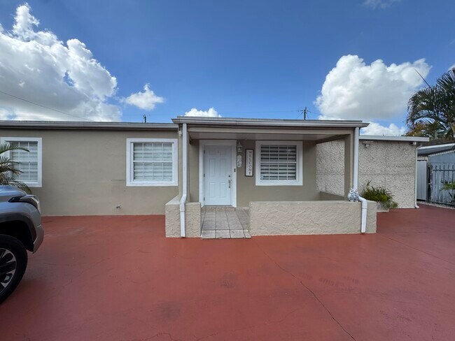 Building Photo - 3540 NW 95th Terrace