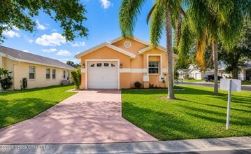 Building Photo - 1196 Goldenrod Cir NE