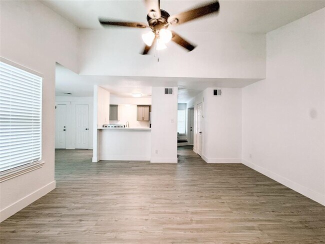 Foto del edificio - 12524 Pebblestone St