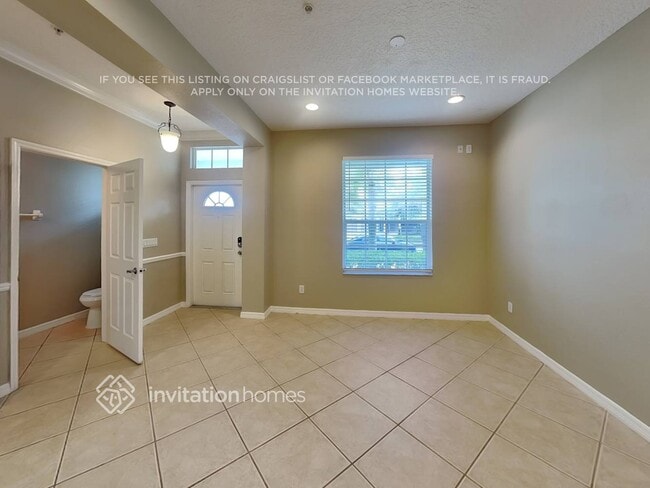 Foto del edificio - 9730 Moss Rose Way