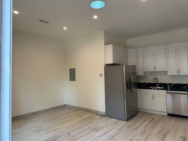 Foto del edificio - 23110 1/2 West Mulholland Drive