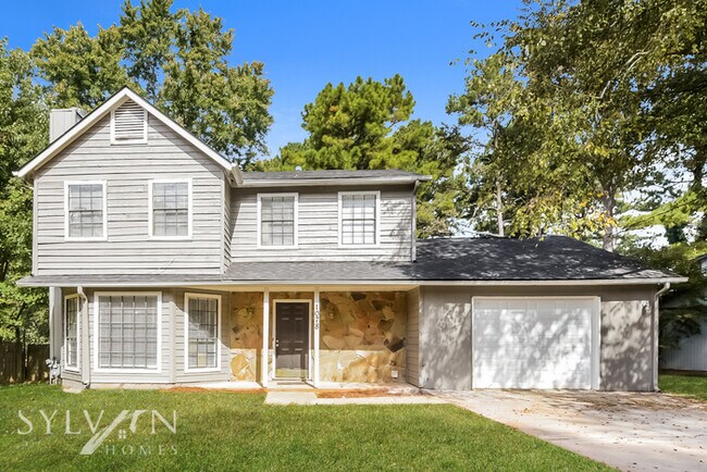 Building Photo - Life Just Got Better!