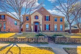 Building Photo - 7631 Red Clover Dr
