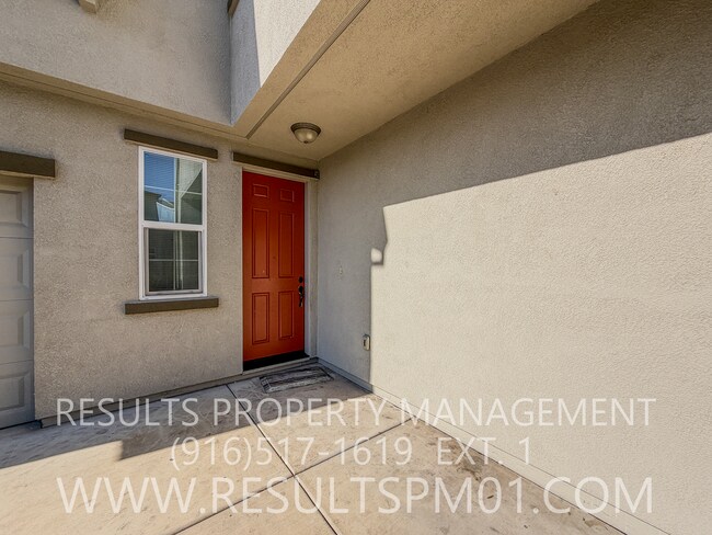 Foto del edificio - Stunning 4 Bedroom Home in Winding Meadow Village