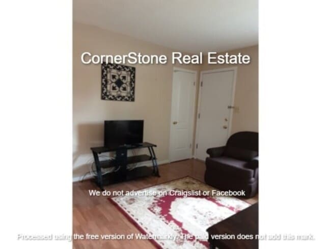 Foto del edificio - 7646 Brewster Pl