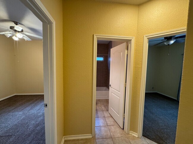 Foto del edificio - Move-In Ready 3-Bedroom Home Near the San Antonio Medical Center