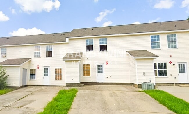 Building Photo - 8596 Webb Rd