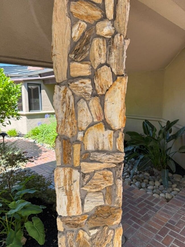 Building Photo - Pleasanton 4 bed / 4 bath Ultra-Private 1.3-Acre Sanctuary with Panoramic Views, pool and spa