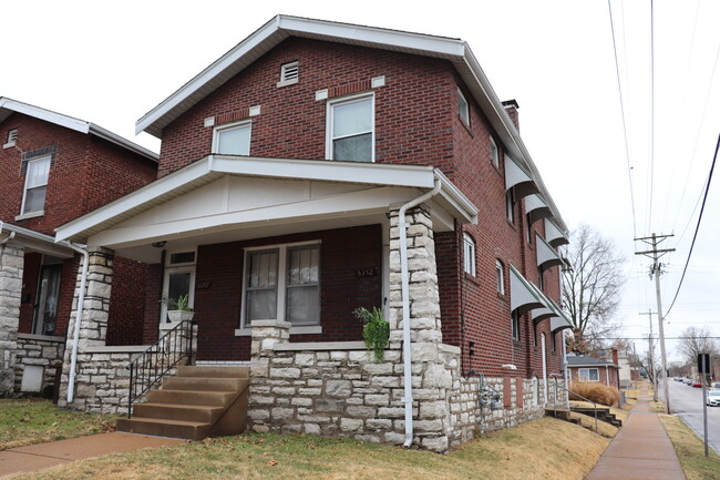 Building Photo - 5352 Itaska St