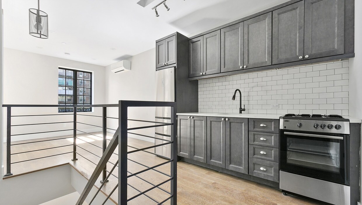 Foto principal - 37 Montrose Ave