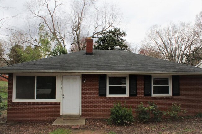 Building Photo - 908 Jefferson Street