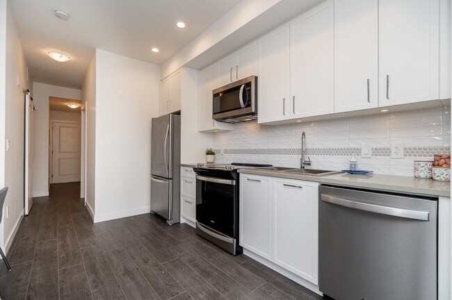 Building Photo - 20834-20880 80 Ave