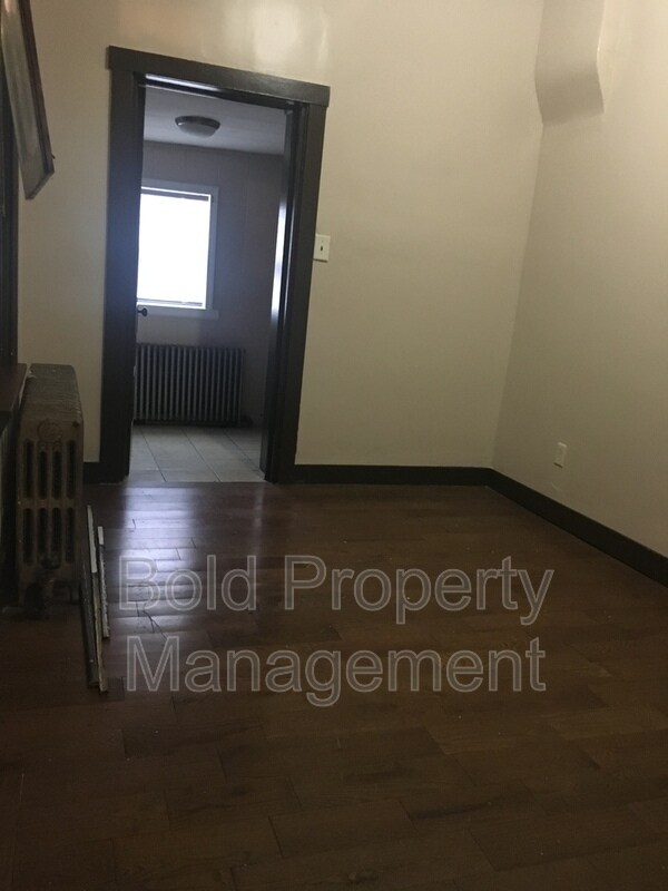 Foto del edificio - 1156 N 11th St