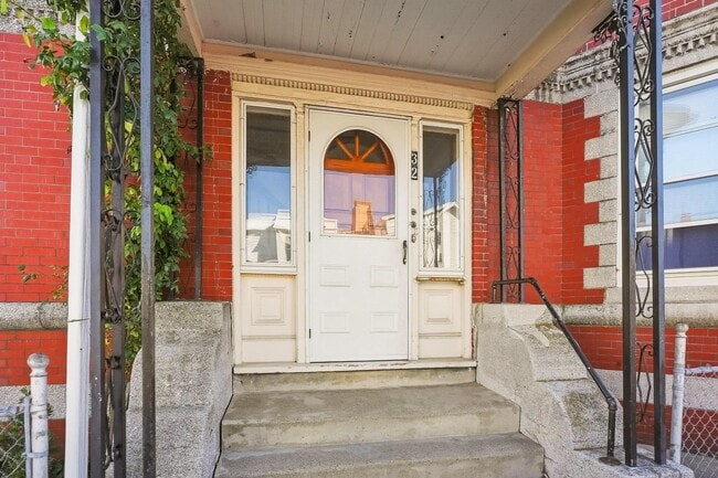 Foto del edificio - 32 Ashley St