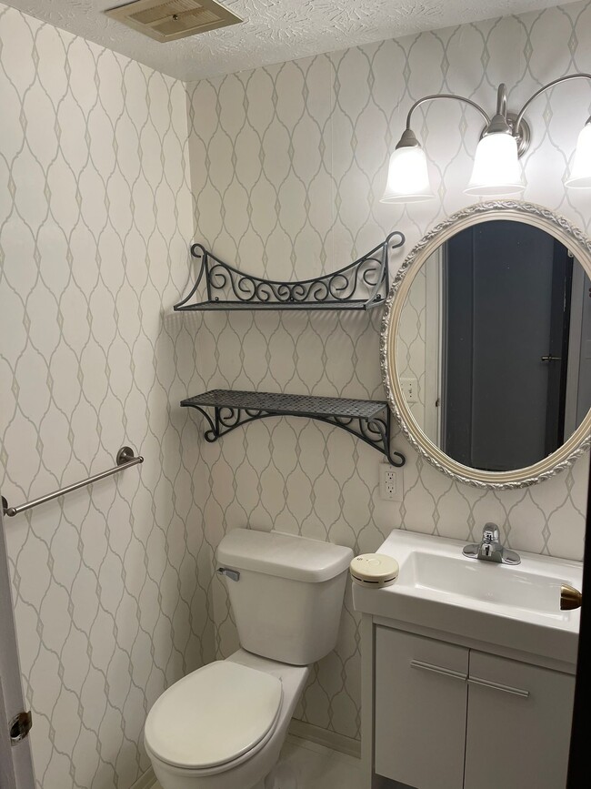 main floor bathroom - 2495 North Rd NE