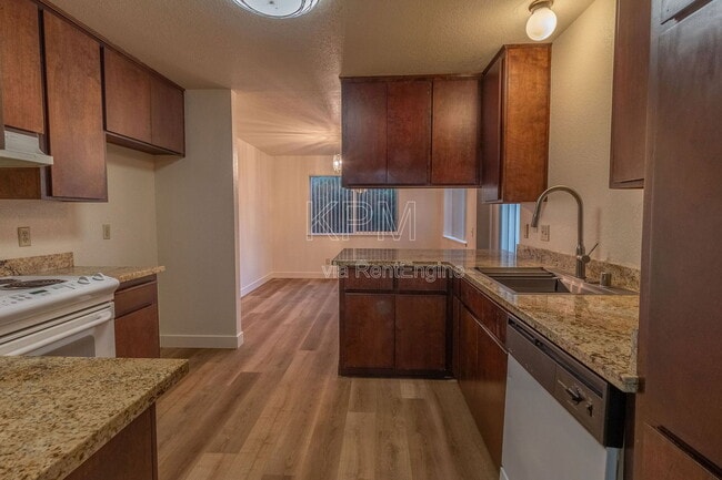 Building Photo - 4609 Da Vinci Dr