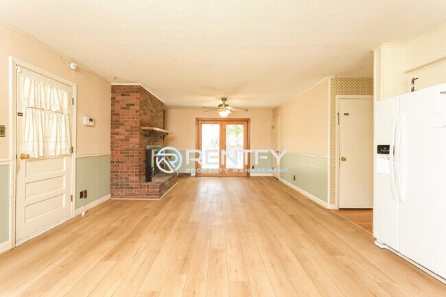 Foto del edificio - 260 Stewart Rd SE