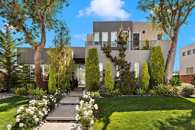 Foto del edificio - Luxury Laguna Beach Rental – Panoramic Vie...