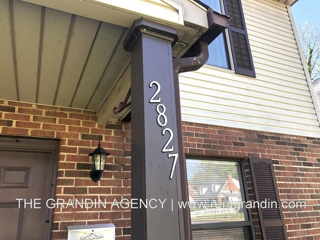Building Photo - 2827 Clarendon Avenue Northwest - 2827