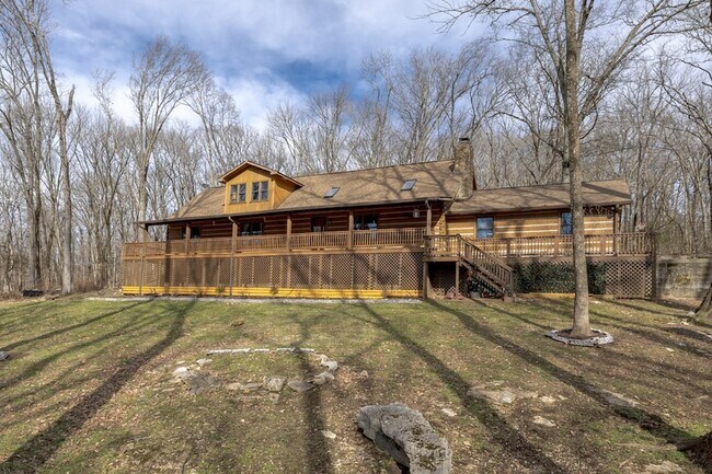 Building Photo - 1762 Burke Hollow Rd