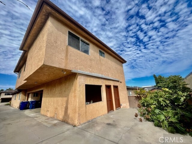 Foto principal - 1233 W 24th St