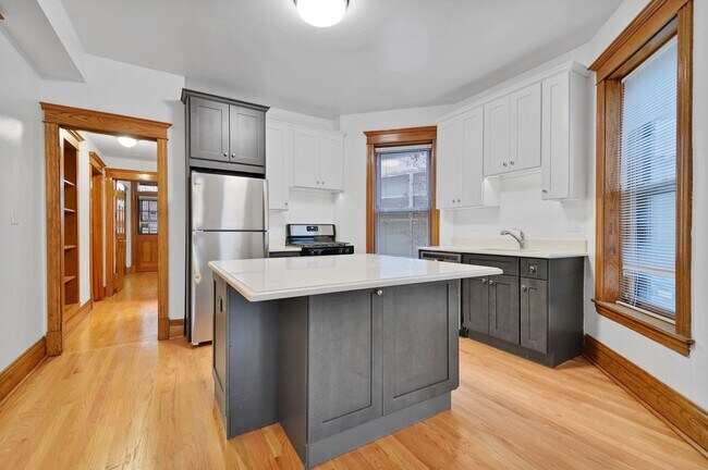 Foto del edificio - 1826 W Patterson Ave