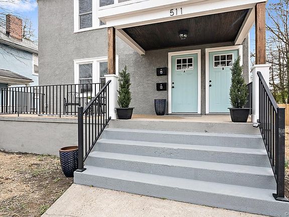 Front Porch - 511 Arnold Ave