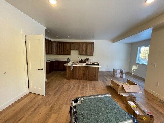 Building Photo - 1583 N Ravens Best Cir