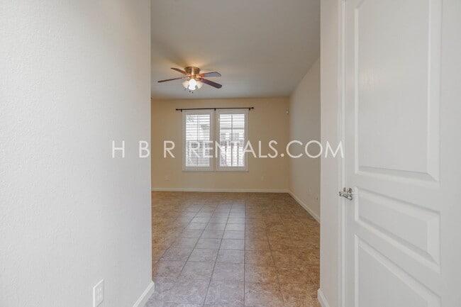 Foto del edificio - Cambridge Place - Charming 3-Bedroom with ...