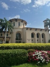 Building Photo - 2900 NW 125th Ave