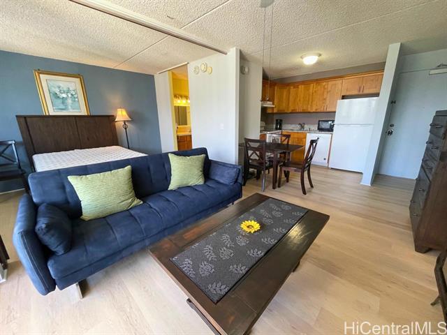 Foto principal - 2240 Kuhio Ave.