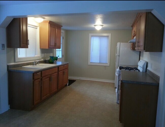 Foto del edificio - 3742 Harris St