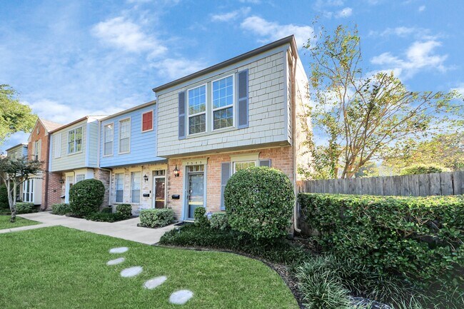 Foto del edificio - 7545 Brompton St