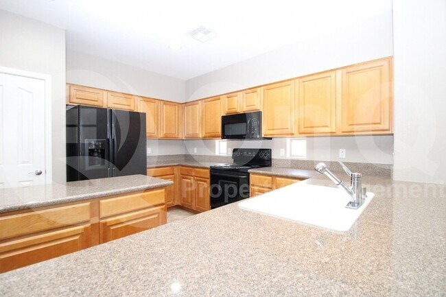 Building Photo - 3370 E Pinot Noir Ave