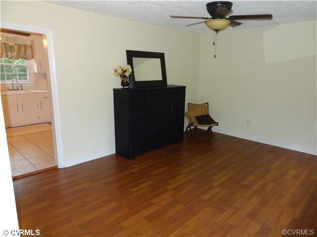 Building Photo - 2138 Chestnut Oaks Rd